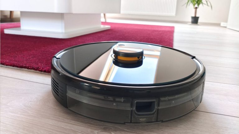 7 Best Robot Vacuums With Lidar Sensors in 2025