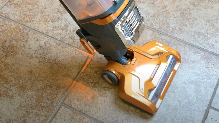 8 Best Upright Vacuums for Tile Floors in 2025