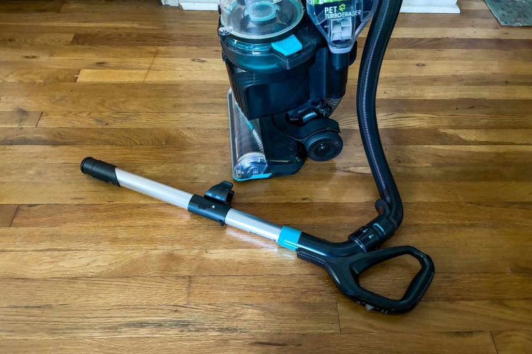 8 Best Vacuums for Pet Hair on Hardwood Floors in 2025